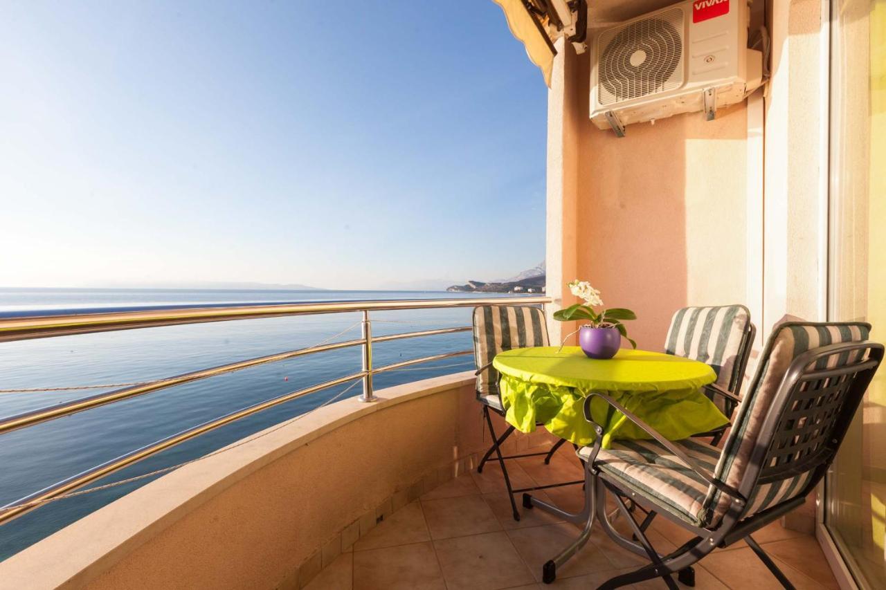 Apartments Marijan - Beachfront Tučepi Екстериор снимка
