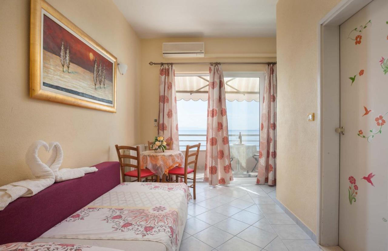 Apartments Marijan - Beachfront Tučepi Екстериор снимка
