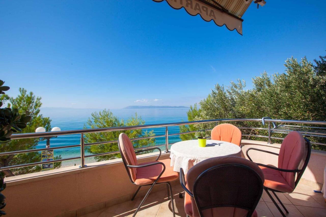 Apartments Marijan - Beachfront Tučepi Екстериор снимка