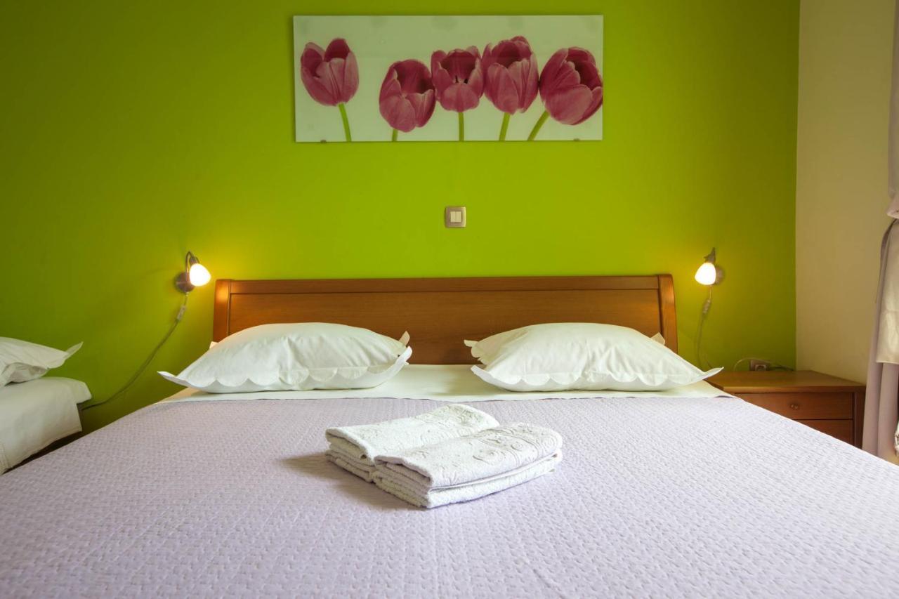 Apartments Marijan - Beachfront Tučepi Екстериор снимка